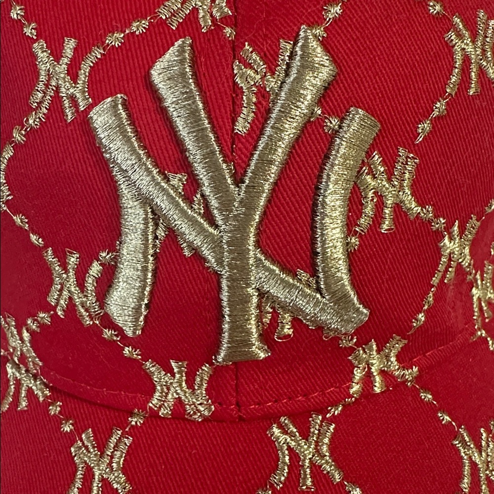 NY Yankees Embroidered Baseball Cap NEW - Picture 3 of 6